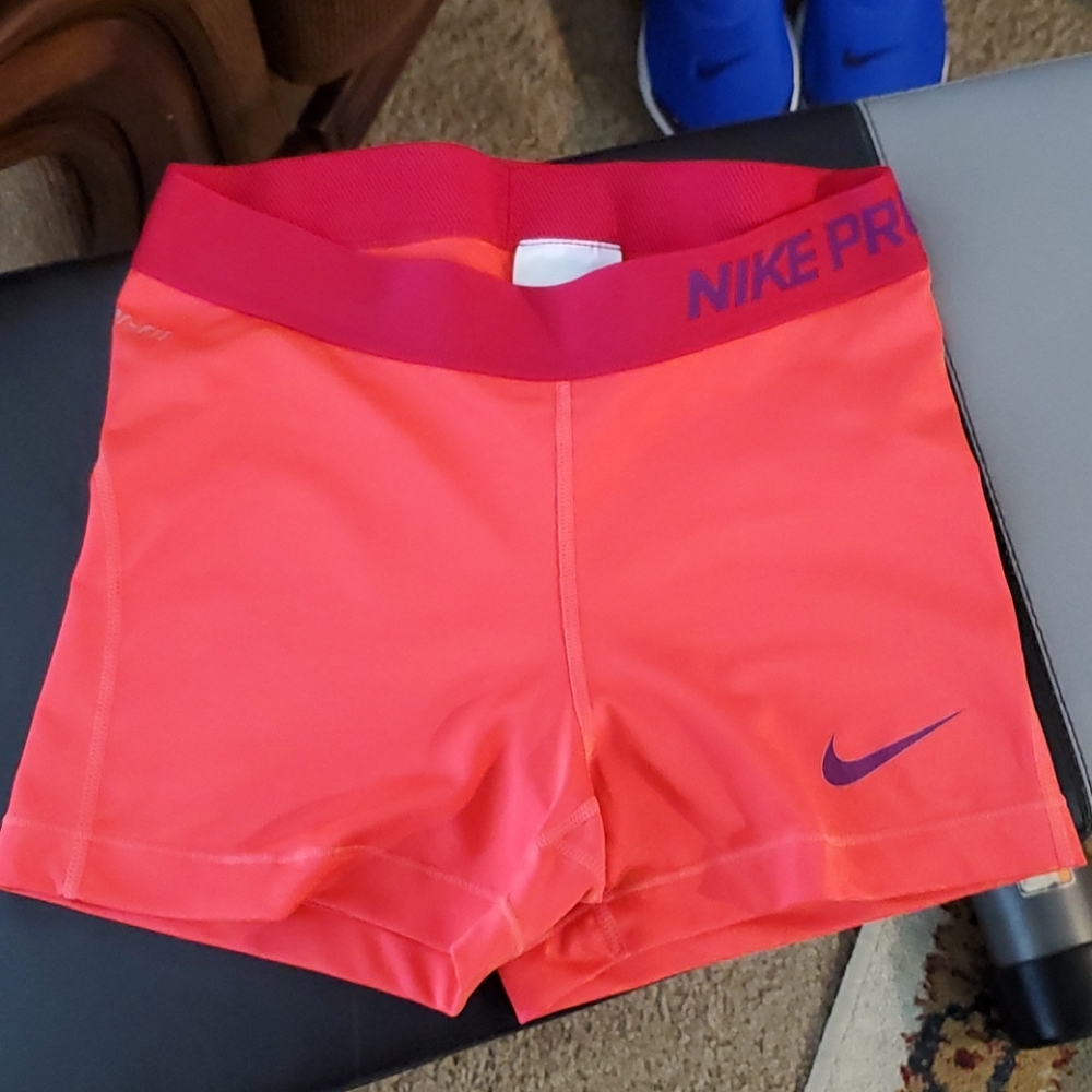 Nike pro short